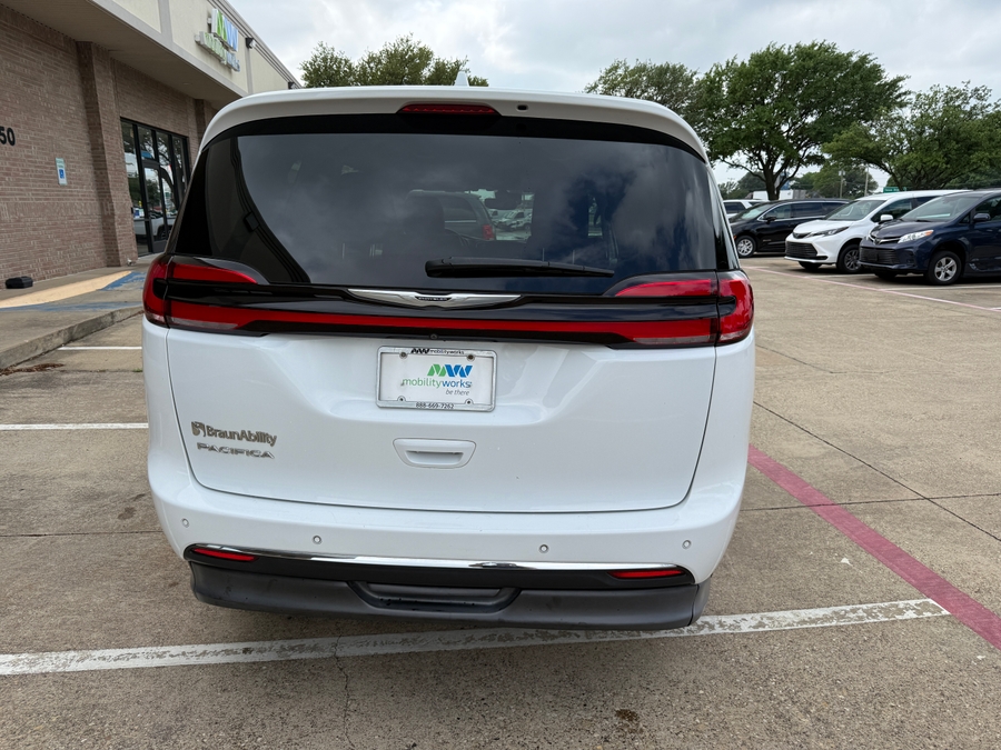 Blanco Chrysler Pacifica número de imagen 3