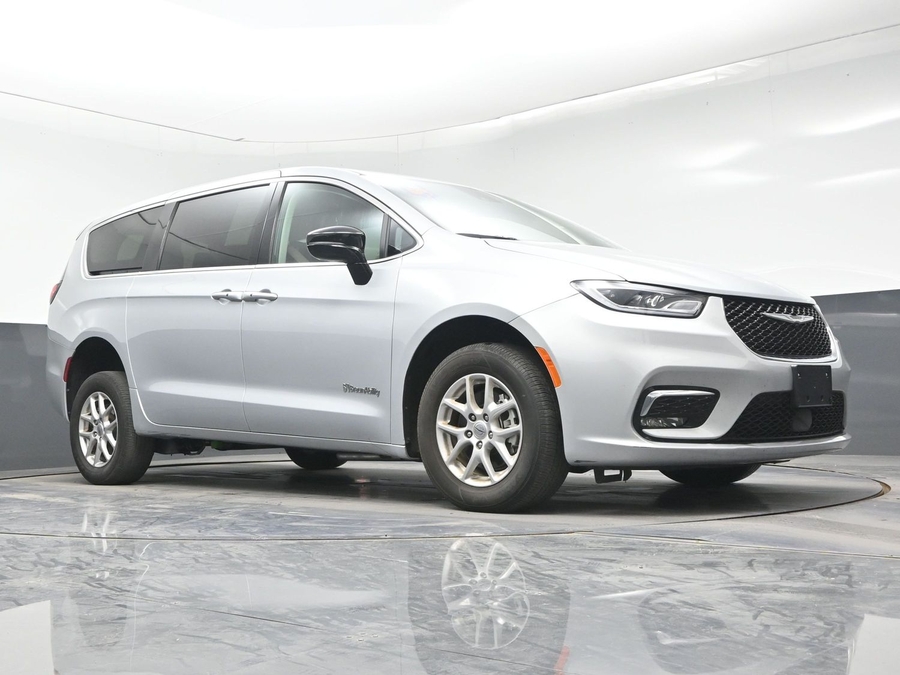 Used 2024 Chrysler Pacifica Touring L - BraunAbility Rear Entry Fold Out Manual Ramp