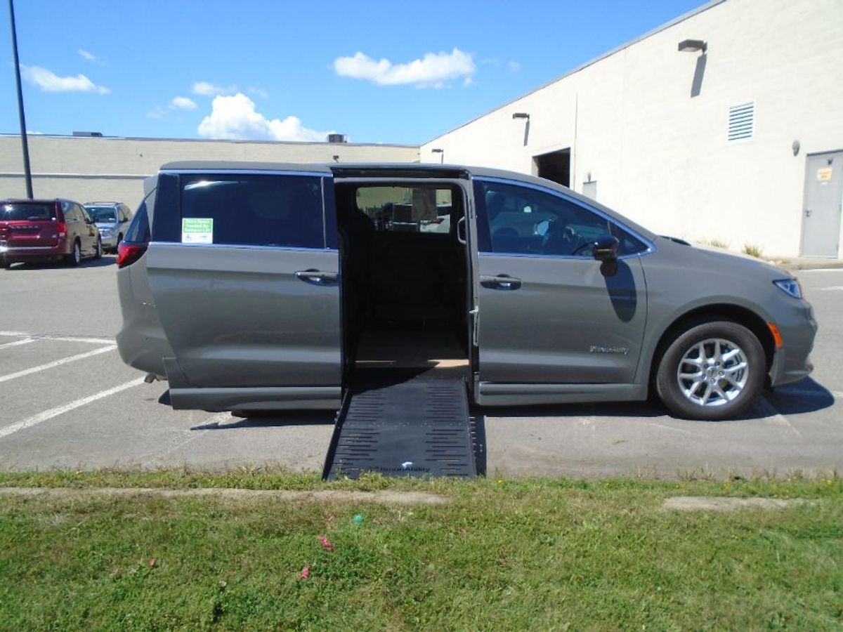 Grey Chrysler Pacifica with Side Entry Automatic Fold Out ramp