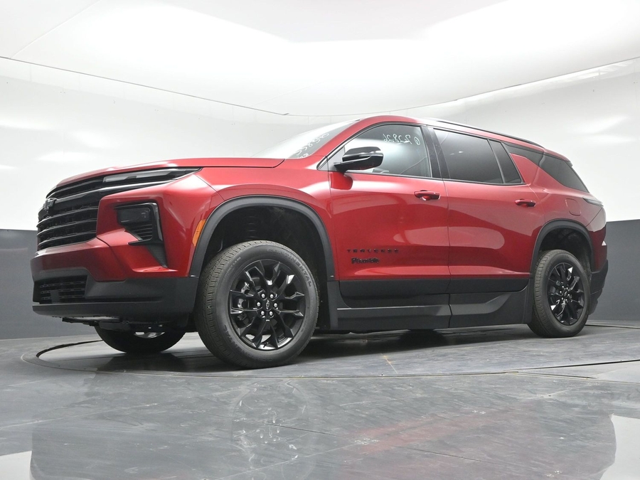 New 2026 Chevrolet Traverse 1LT Midnight - BraunAbility Side Entry In Floor Automatic Ramp