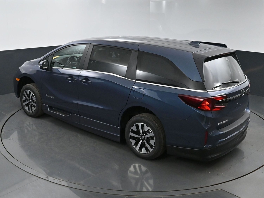 New 2026 Honda Odyssey EX-L - BraunAbility Side Entry Entry In Floor Automatic Ramp