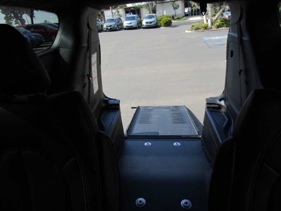 New 2025 Chrysler Pacifica Select Safety - BraunAbility Rear Entry Entry Fold Out Manual Ramp