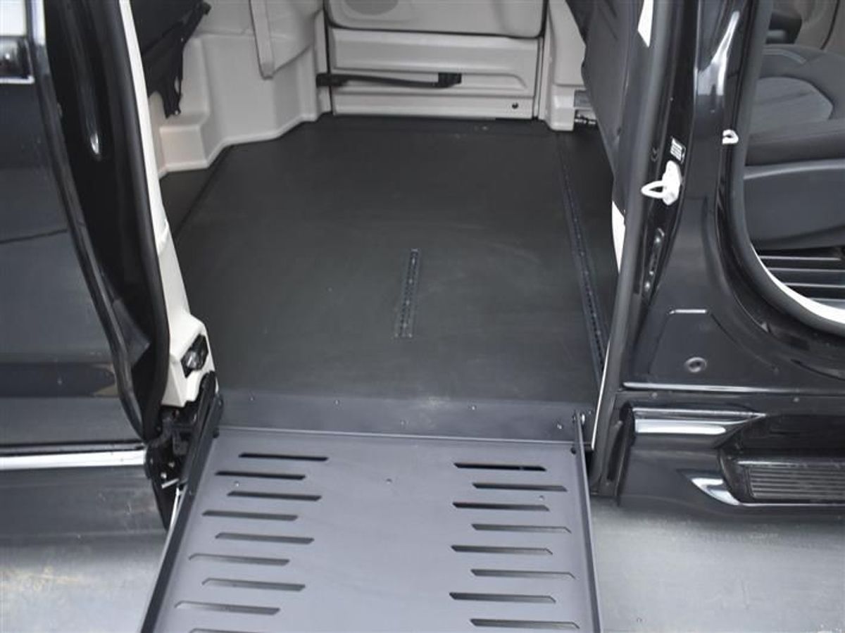 2023 CHRYSLER VOYAGER - Image 16