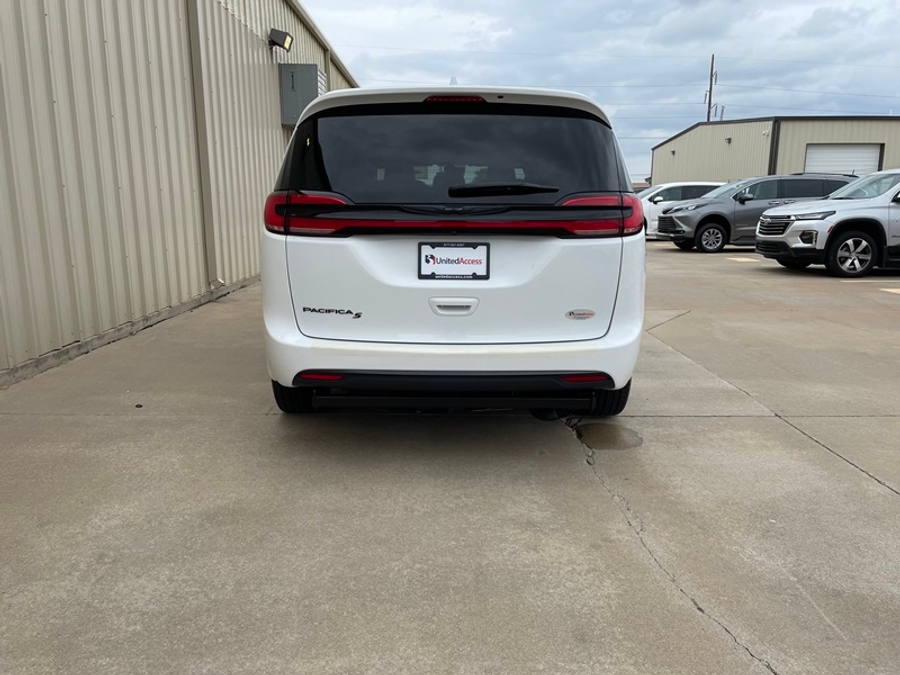 Used 2022 Chrysler Pacifica Touring L - AMS Side Entry Fold Out Automatic Ramp
