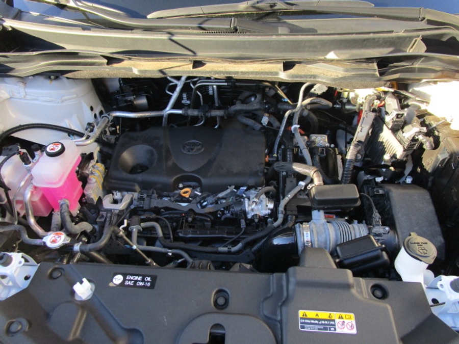 Used 2024 Toyota Sienna Hybrid Platinum - BraunAbility Side Entry Entry Fold Out Automatic Ramp