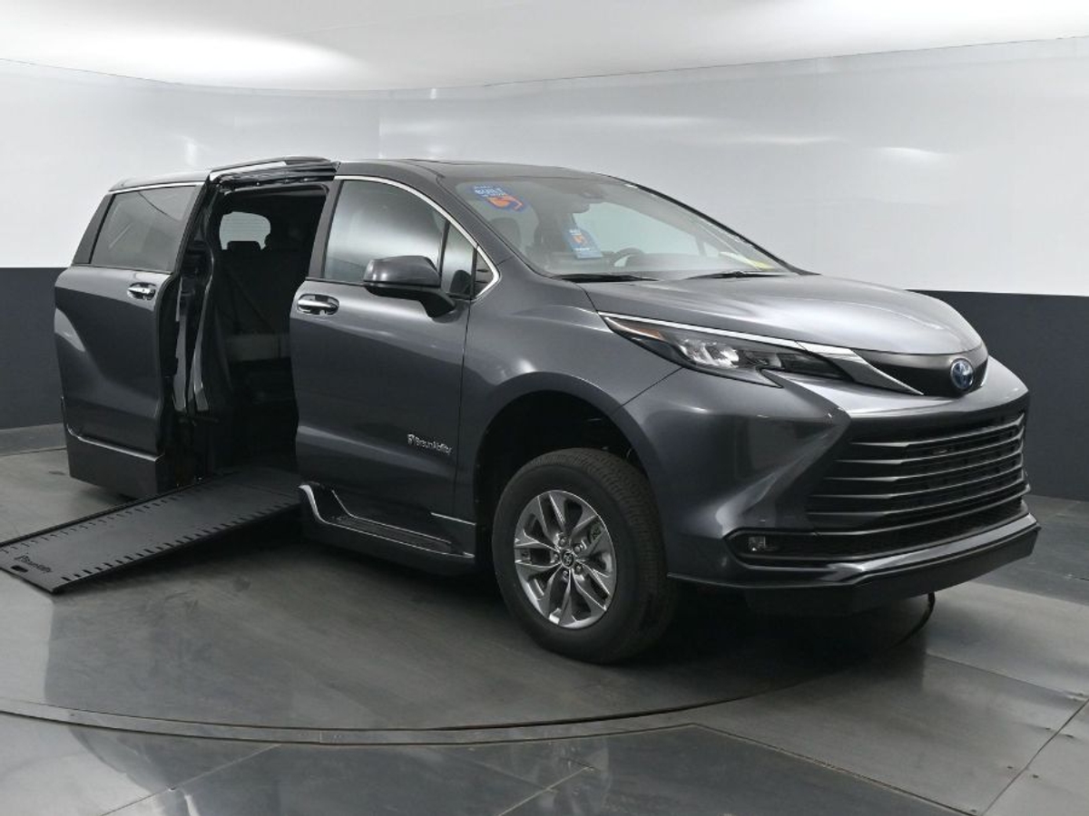 Grey Toyota Sienna with Side Entry Automatic In Floor ramp