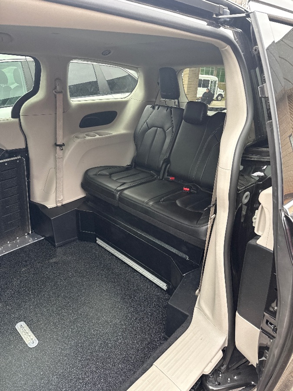 2024 CHRYSLER PACIFICA - Image 8