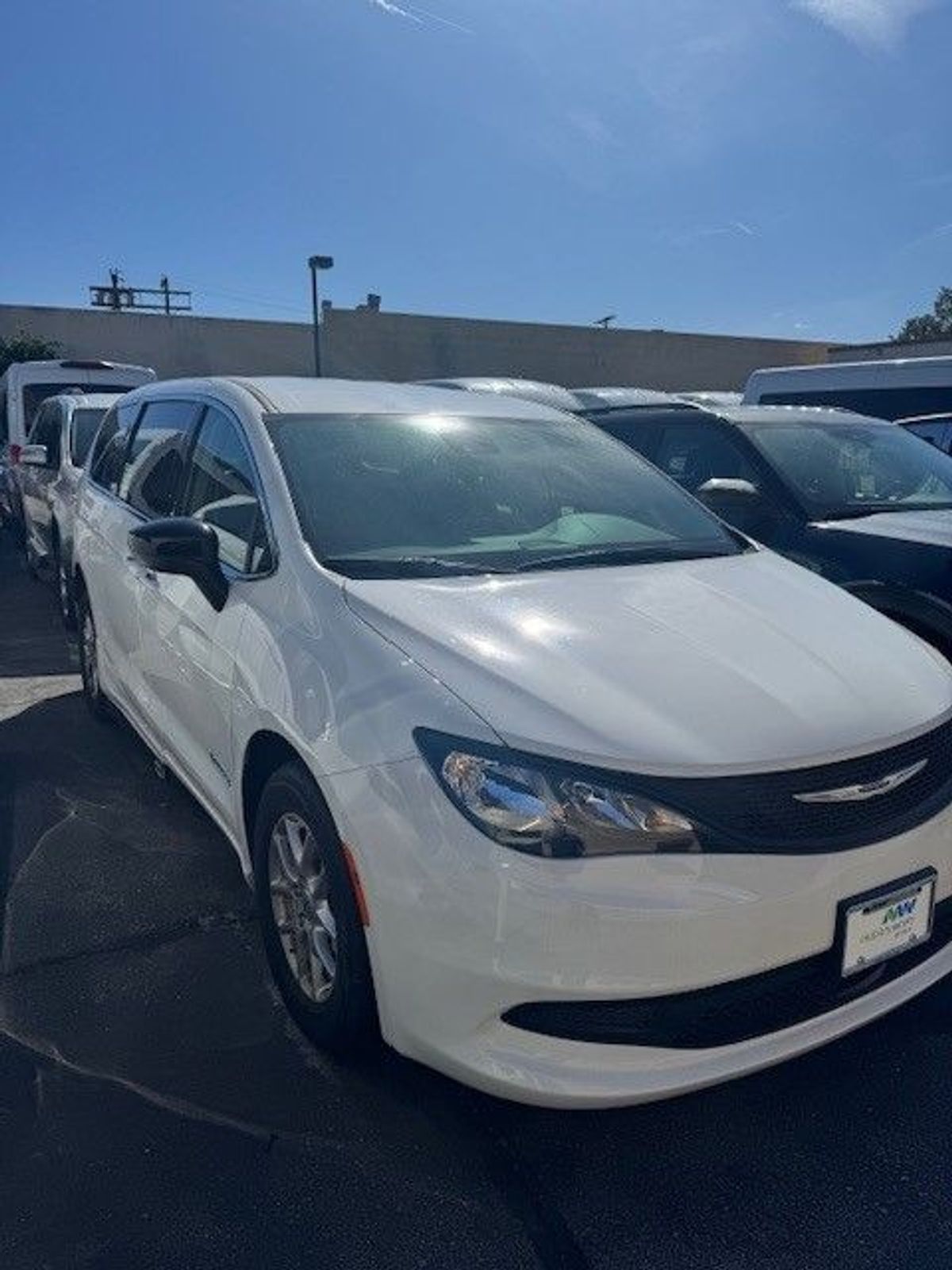 2024 CHRYSLER VOYAGER - Image 7