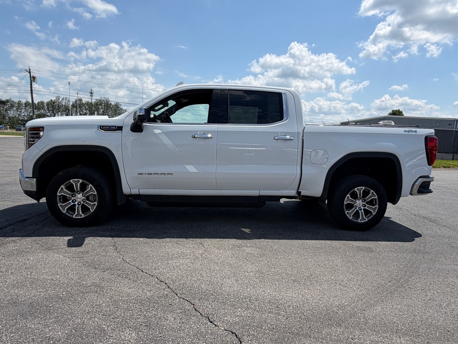  GMC Sierra 1500 with Side Entry Automatic In Floor ramp