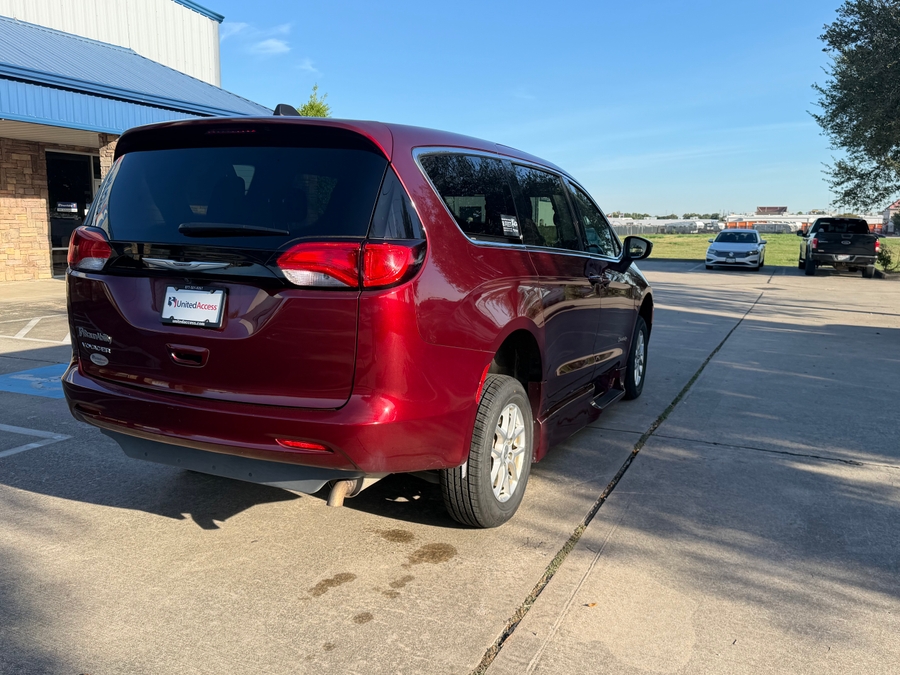 Used 2023 Chrysler Voyager LX - BraunAbility Side Entry Fold Out Automatic Ramp