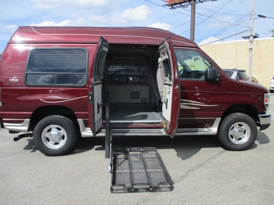 Wheelchair Full Size Vans for Sale - MobilityWorks