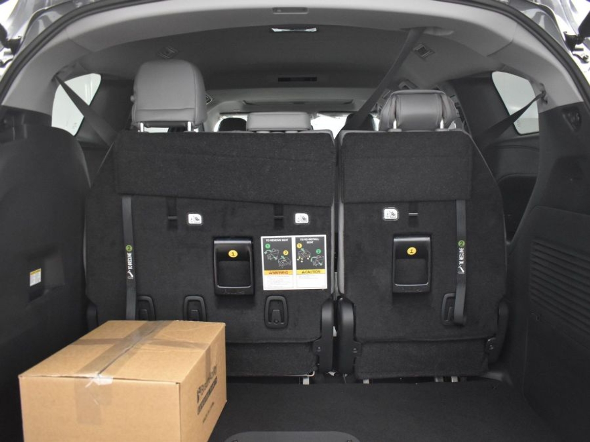 2025 TOYOTA SIENNA - Image 14