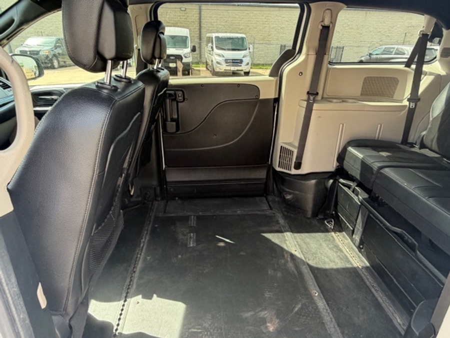Número de imagen del Dodge Grand Caravan blanco 9