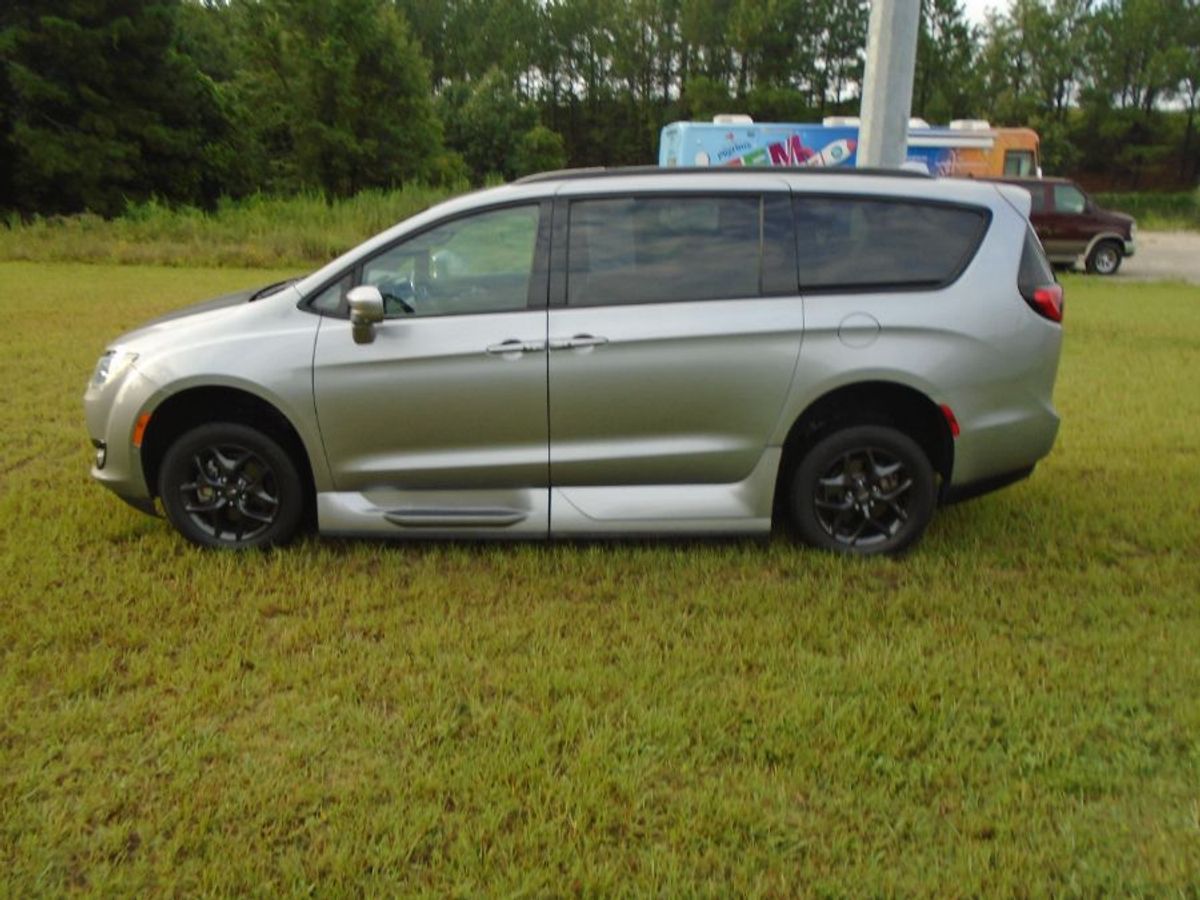 2019 CHRYSLER PACIFICA - Image 14