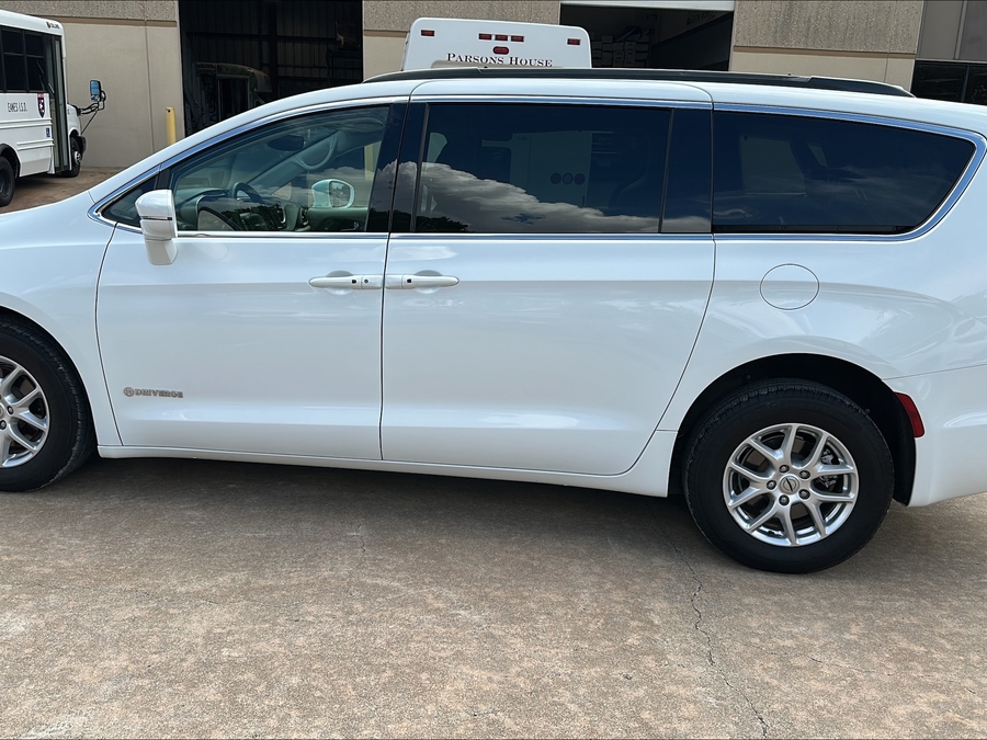 Used 2022 Chrysler Pacifica Touring L - Driverge   Ramp