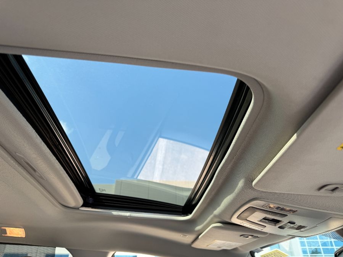 2024 TOYOTA SIENNA - Image 14