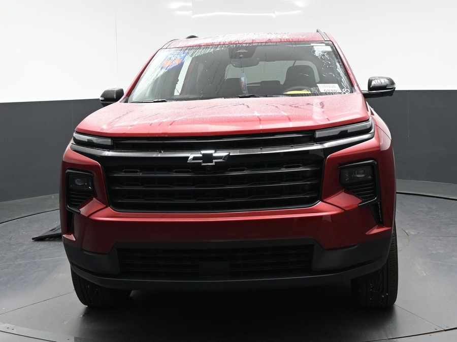 Red Chevrolet Traverse image number 19