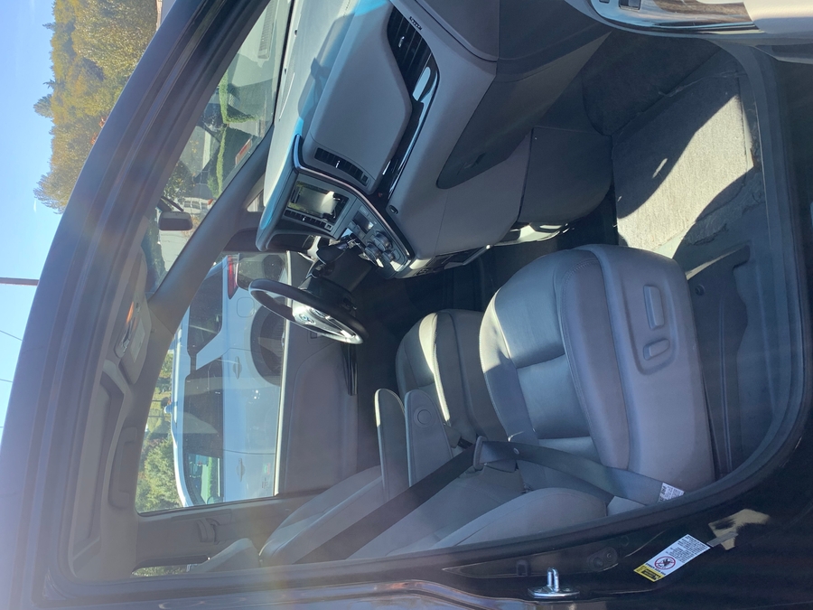 Used 2017 Toyota Sienna XLE Base - VMI Side Entry Entry In Floor Automatic Ramp