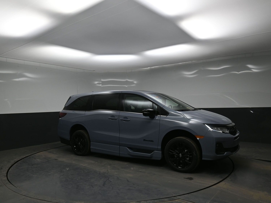 New 2026 Honda Odyssey Sport - BraunAbility Side Entry Entry In Floor Automatic Ramp