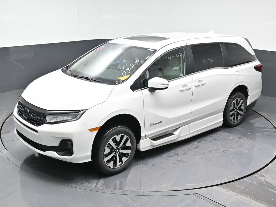 New 2026 Honda Odyssey EX-L - BraunAbility Side Entry Entry In Floor Automatic Ramp