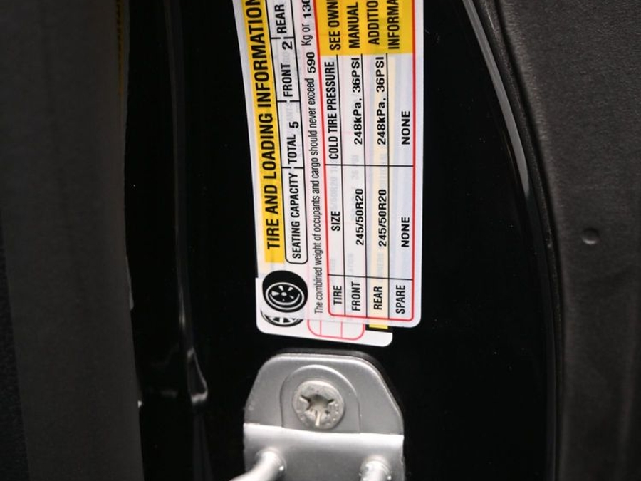 New 2026 Chrysler Pacifica Select Sport - BraunAbility Side Entry In Floor Automatic Ramp