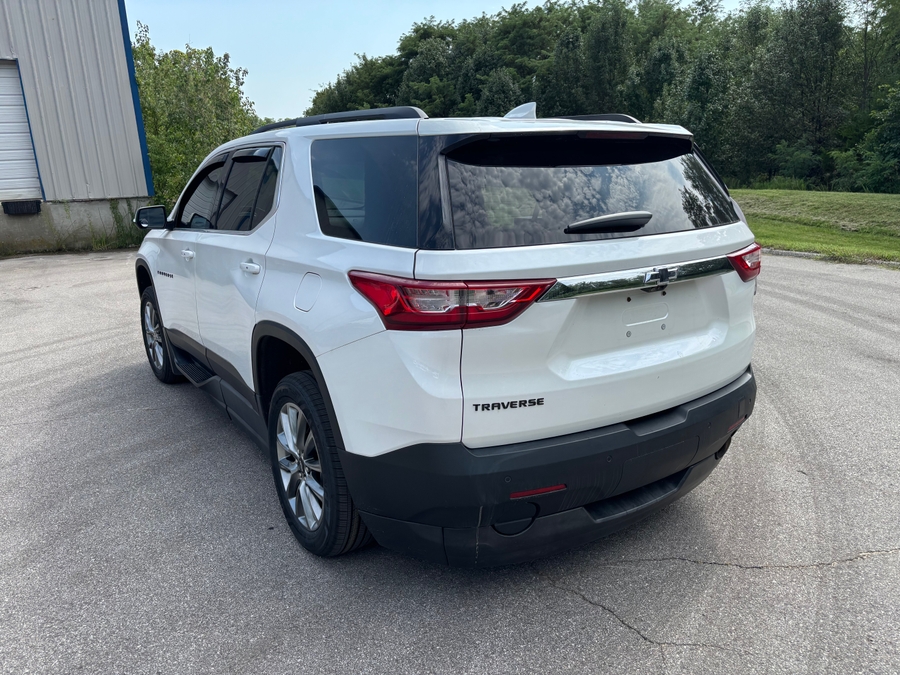 Used 2021 Chevrolet Traverse 3LT - BraunAbility Side Entry In Floor Automatic Ramp