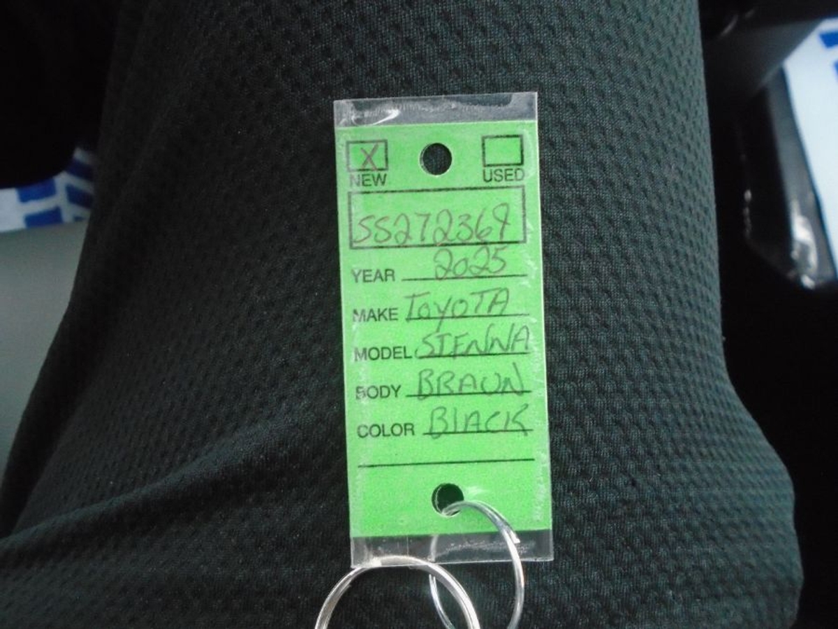 2025 TOYOTA SIENNA - Image 18