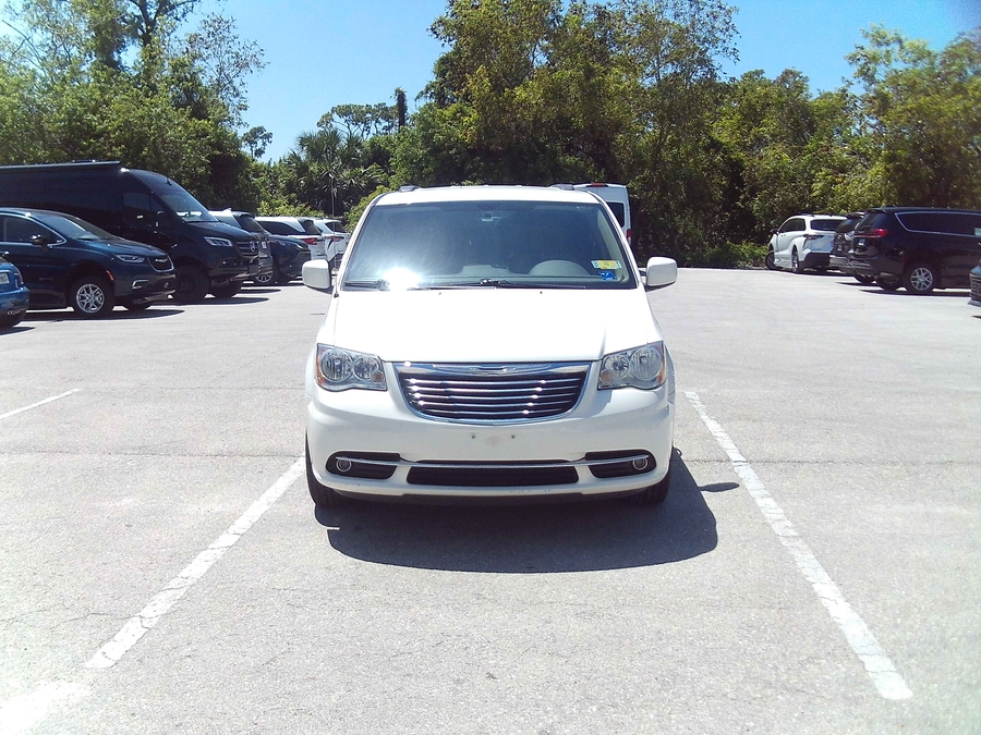 2011 Chrysler Town & Country
