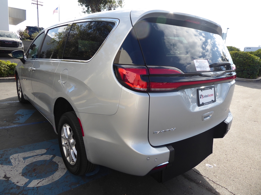 Used 2024 Chrysler Pacifica Touring - ATS Rear Entry Fold Out Manual Ramp