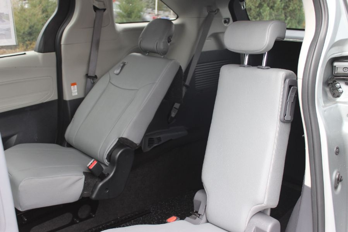 2024 TOYOTA SIENNA - Image 31