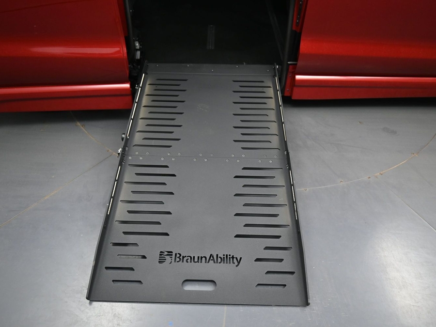Número de imagen rojo Chrysler Pacifica 3