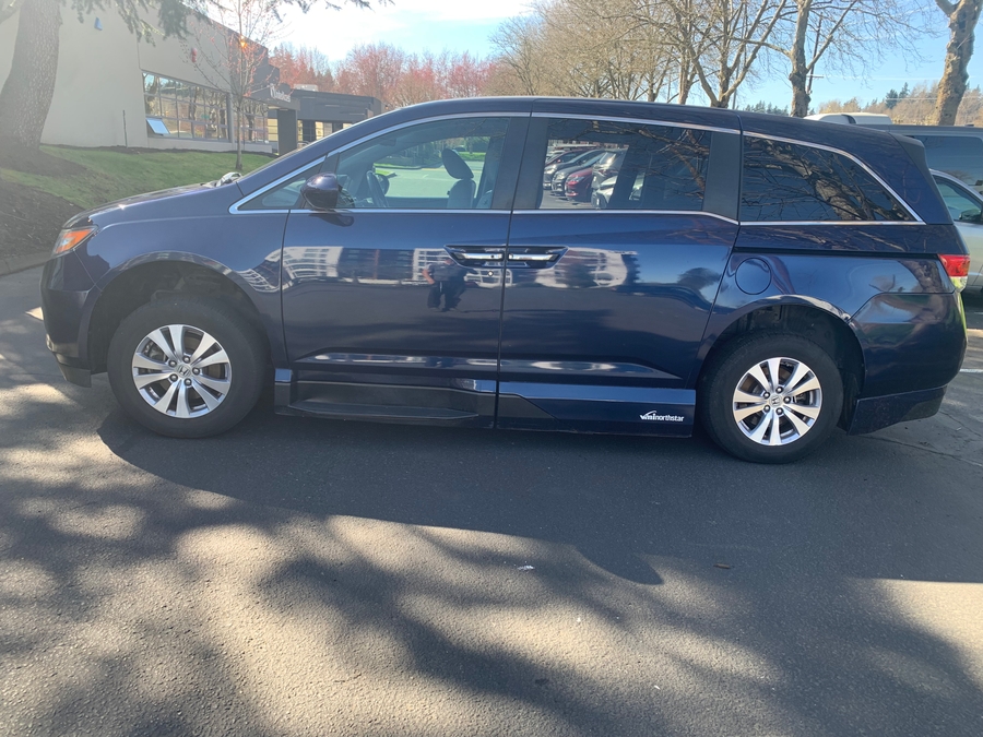 Used 2015 Honda Odyssey EX-L - VMI Side Entry Entry In Floor Automatic Ramp