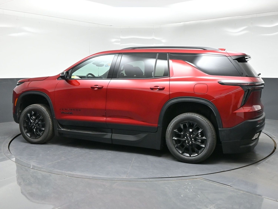 New 2026 Chevrolet Traverse 1LT Midnight - BraunAbility Side Entry In Floor Automatic Ramp