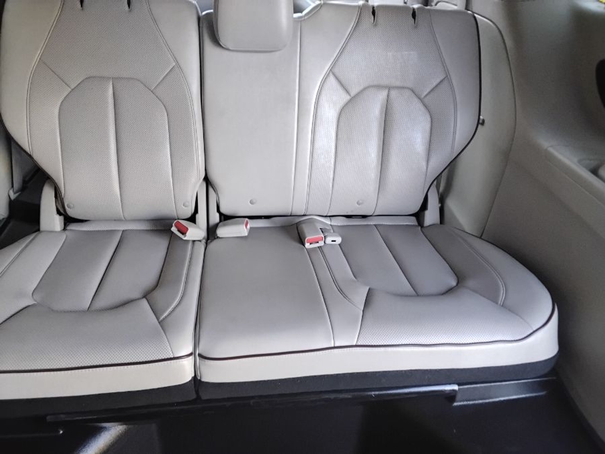 2017 CHRYSLER PACIFICA - Image 20