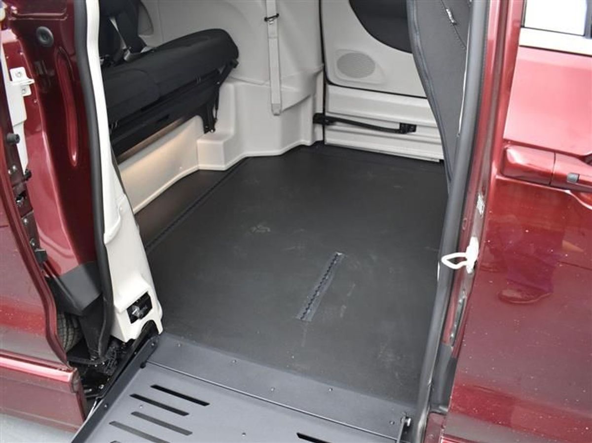 2023 CHRYSLER VOYAGER - Image 19