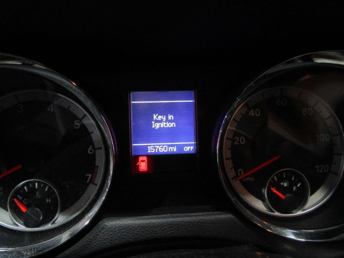 2015 DODGE GRAND CARAVAN - Image 14