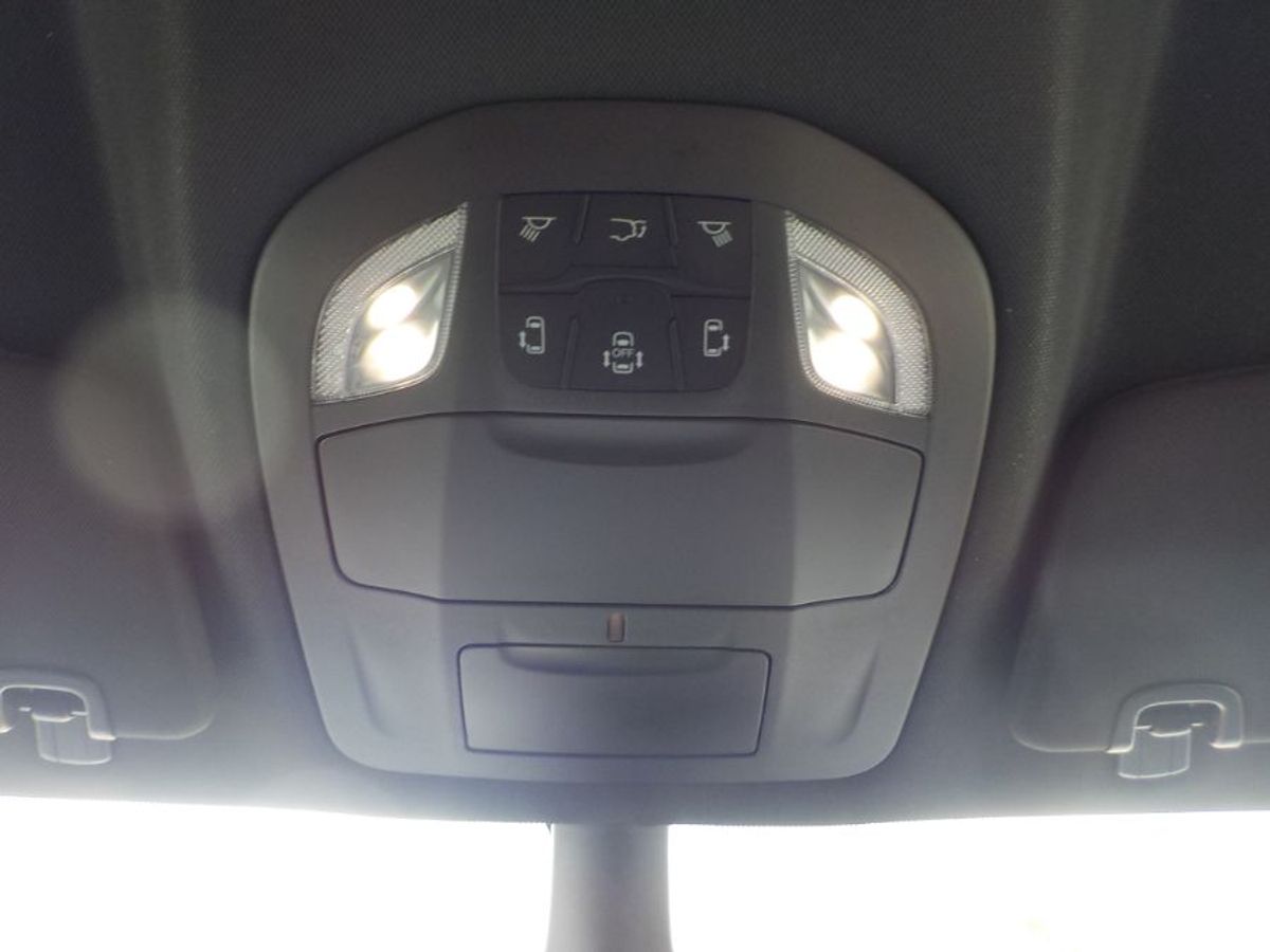 2025 CHRYSLER PACIFICA - Image 39