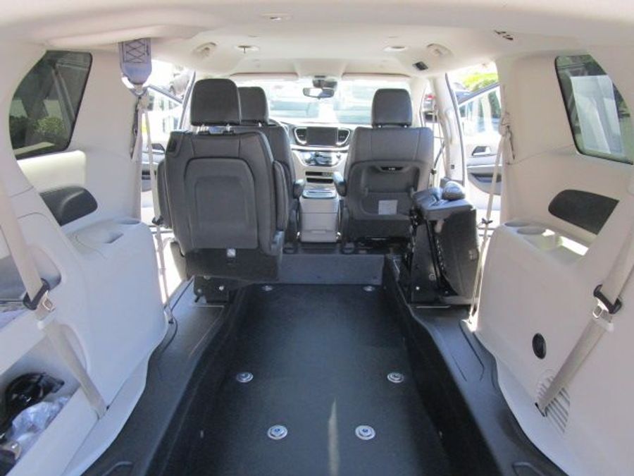 Used 2024 Chrysler Pacifica Touring L - BraunAbility Rear Entry Entry Fold Out Manual Ramp