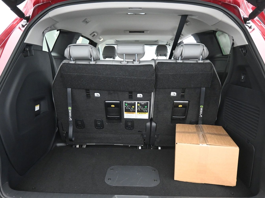 New 2026 Toyota Sienna Hybrid XLE Add - BraunAbility Side Entry Entry In Floor Automatic Ramp