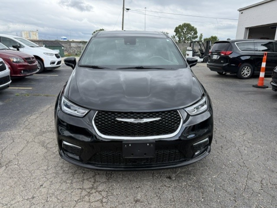 2026 Chrysler Pacifica Select - Photo 7