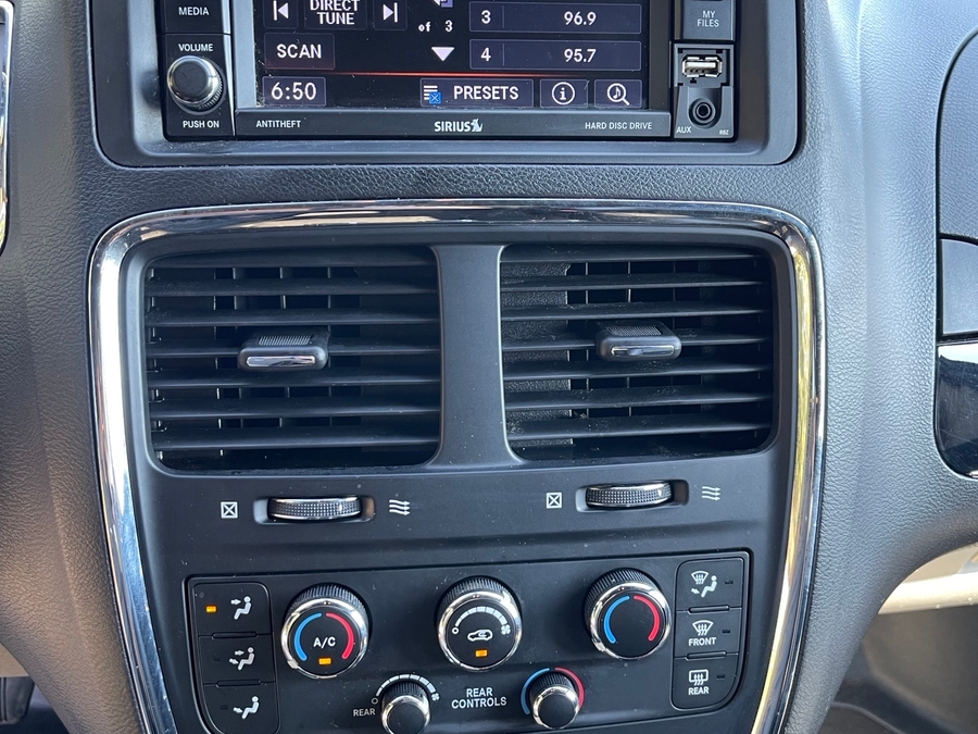 2018 Dodge Grand Caravan SXT - Photo 10