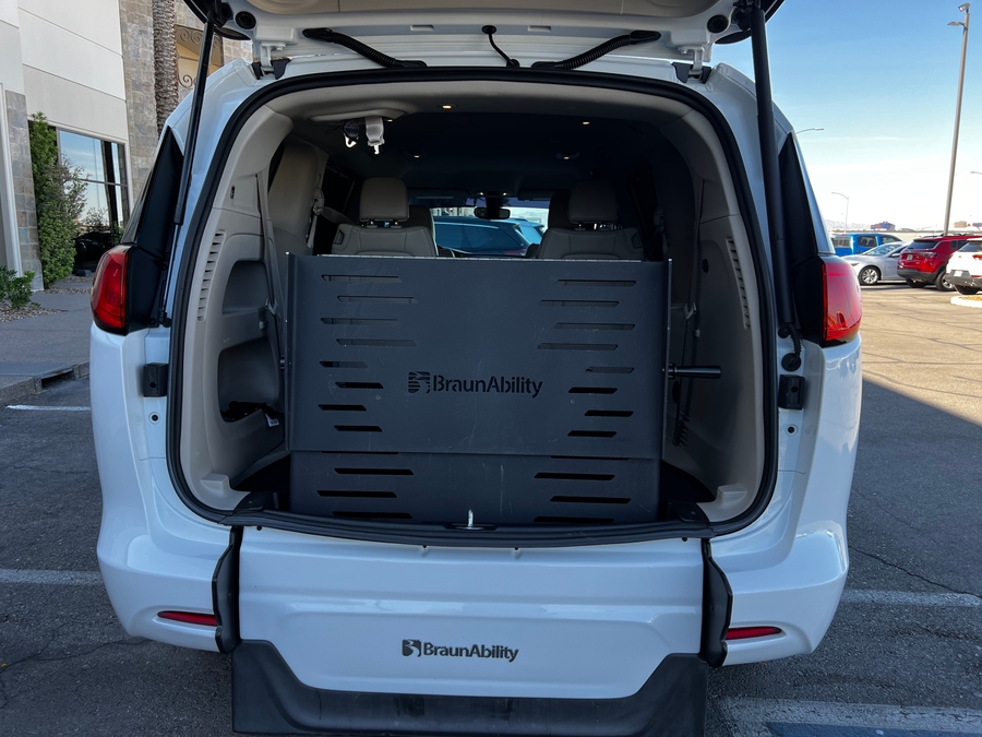 Used 2021 Chrysler Voyager LXi - BraunAbility Rear Entry Entry Fold Out Manual Ramp