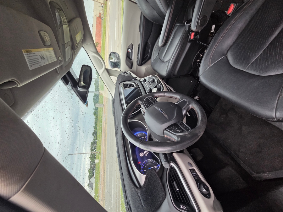  CHRYSLER PACIFICA image number 6