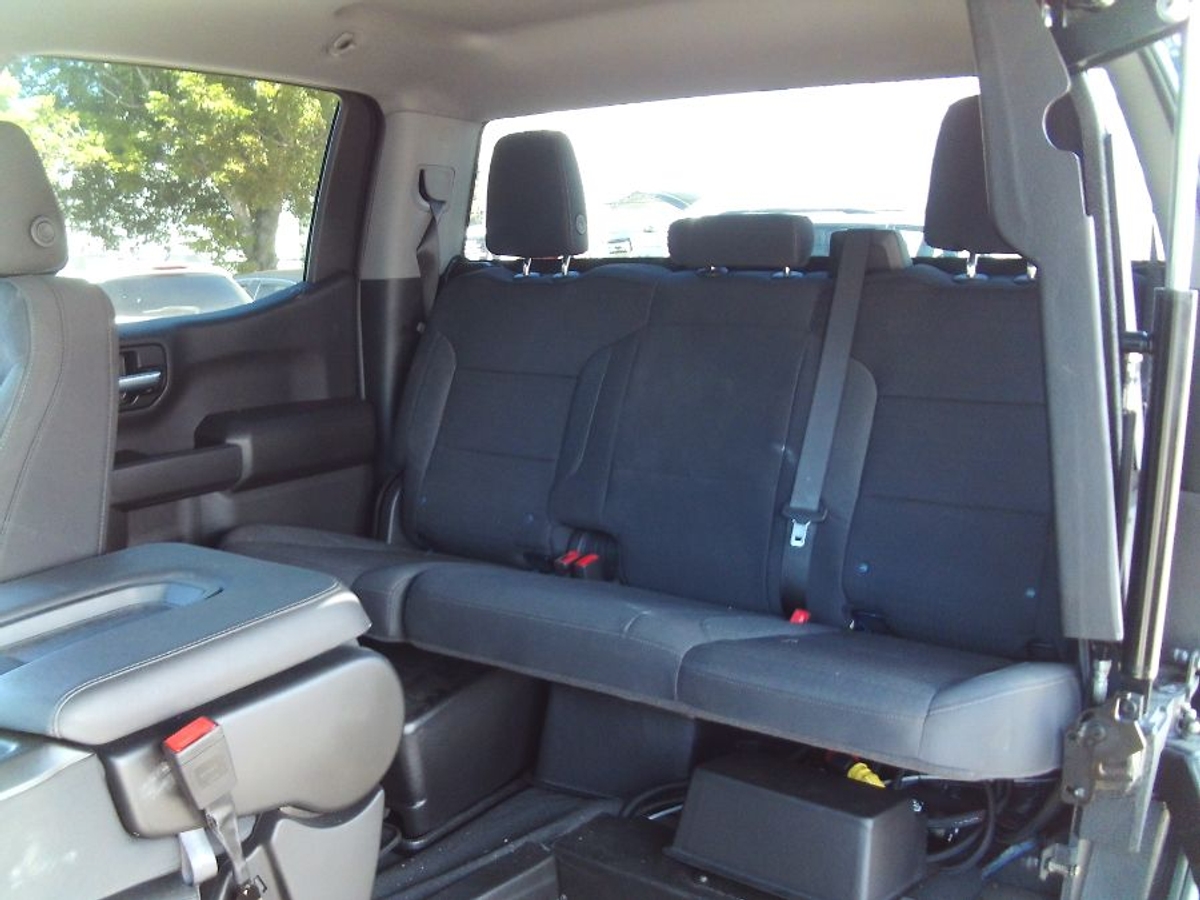 2023 CHEVROLET SILVERADO - Image 11