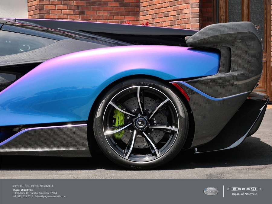 2020 McLaren Sabre