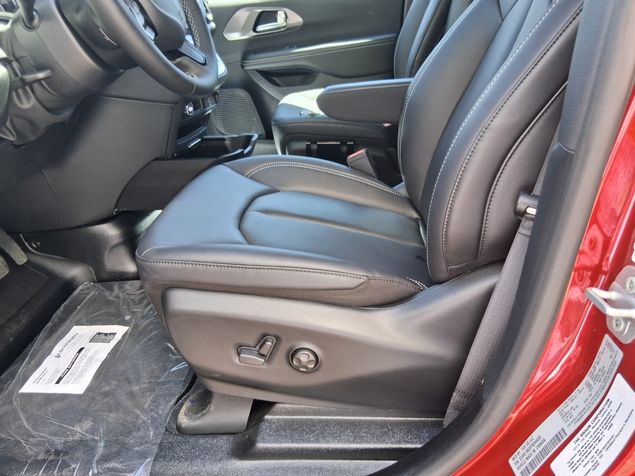 Red Chrysler Pacifica image number 20