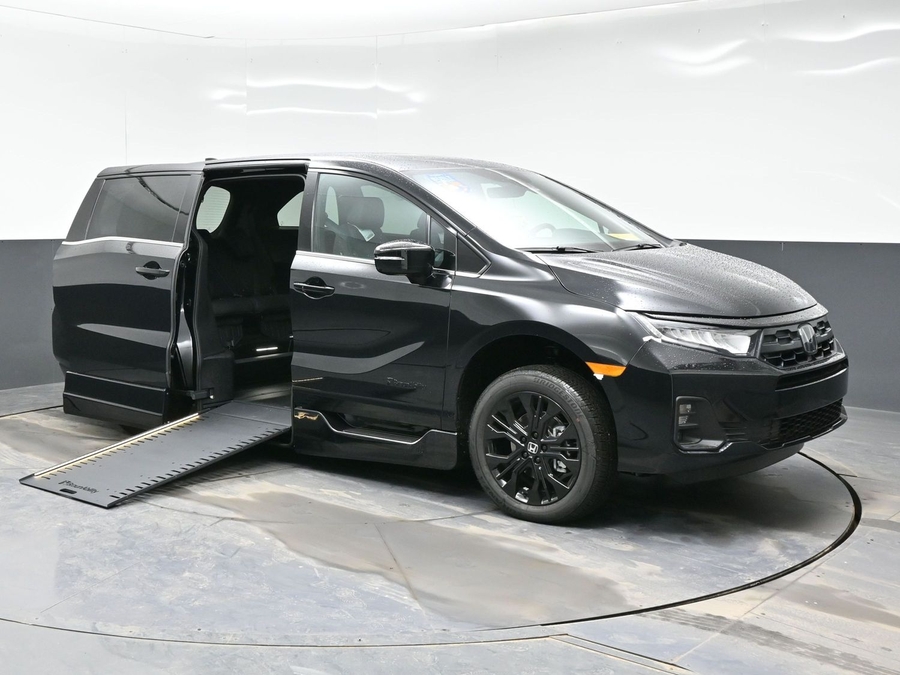 New 2026 Honda Odyssey Sport - BraunAbility Side Entry Entry In Floor Automatic Ramp