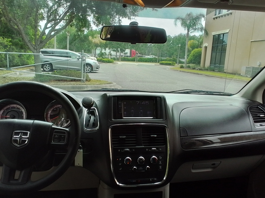 Brown Dodge Grand Caravan image number 2