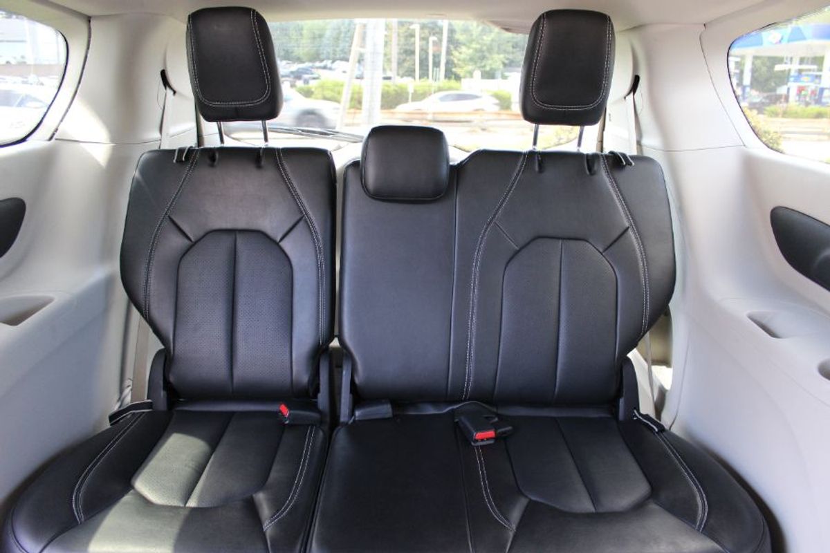 2024 CHRYSLER PACIFICA - Image 10