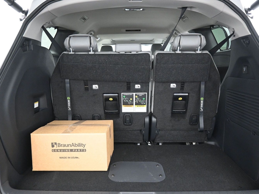 2026 Toyota Sienna XLE - Photo 15